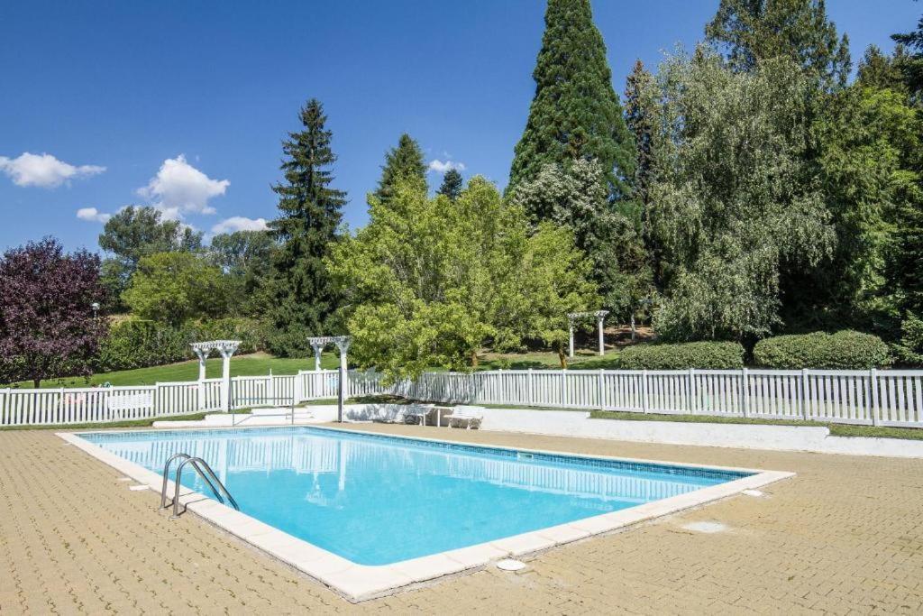 Apartamento Cerdanya En Familia Montana Park Enveitg Exterior foto