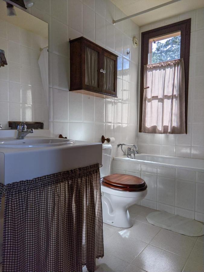 Apartamento Cerdanya En Familia Montana Park Enveitg Exterior foto